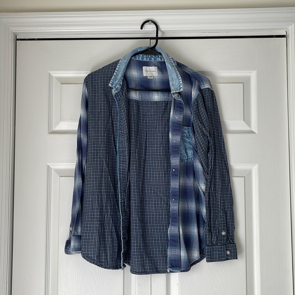 American Eagle button down